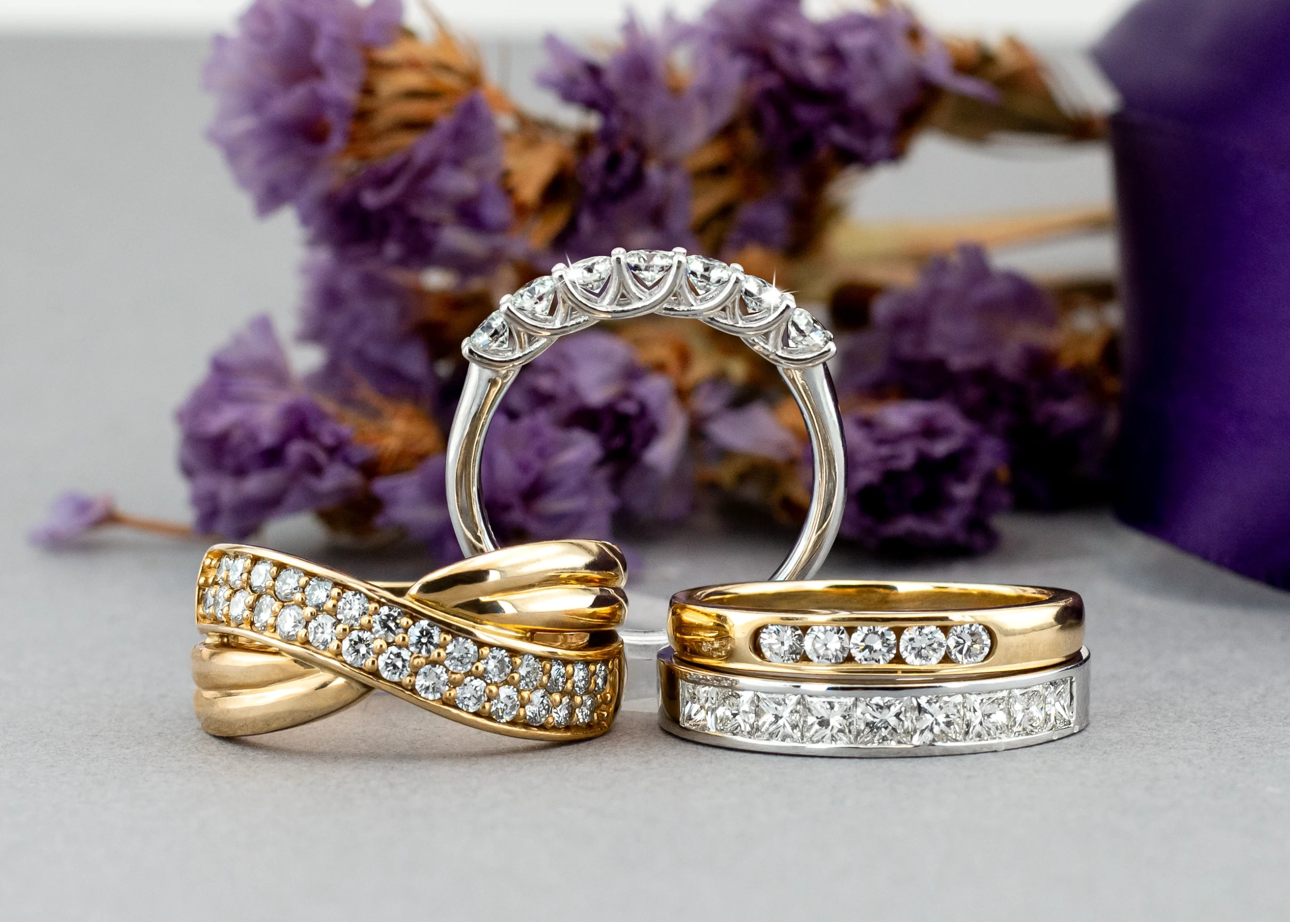 womens-diamond-rings