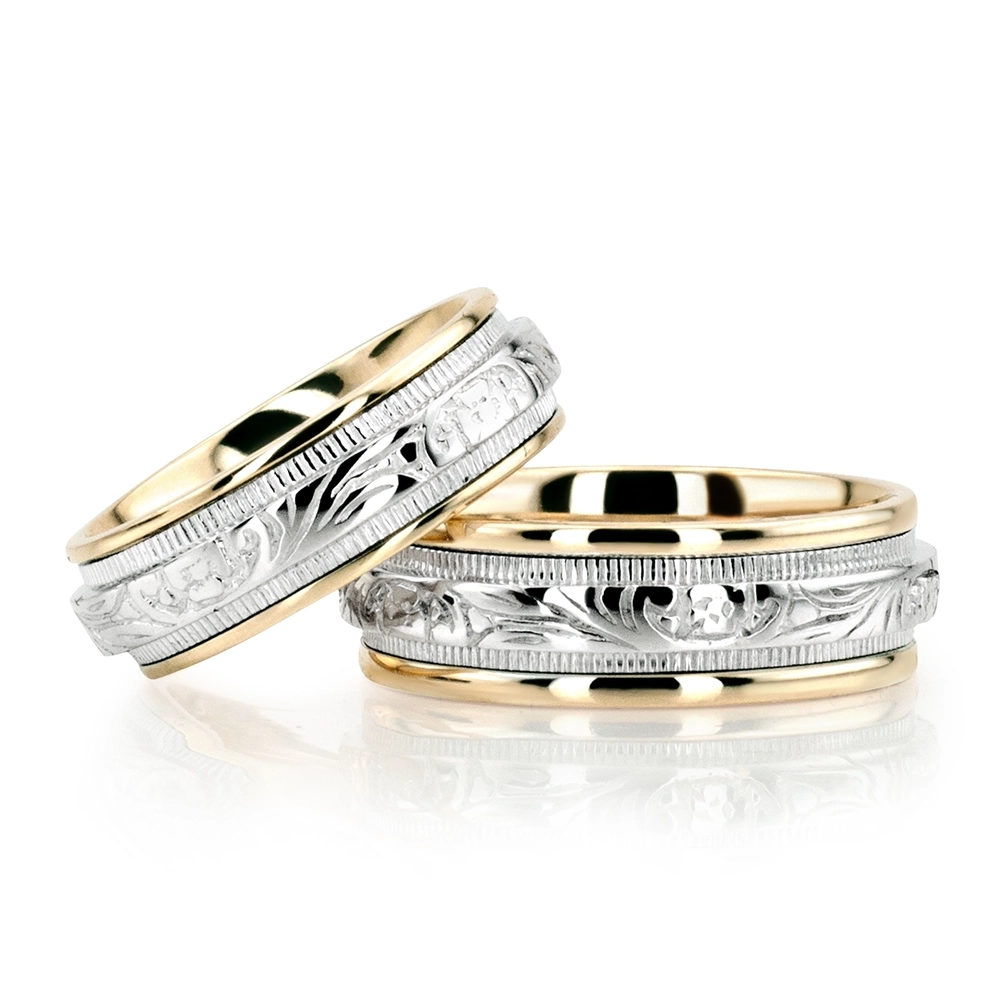 Extravagant Antique Handcrafted Wedding Band Set