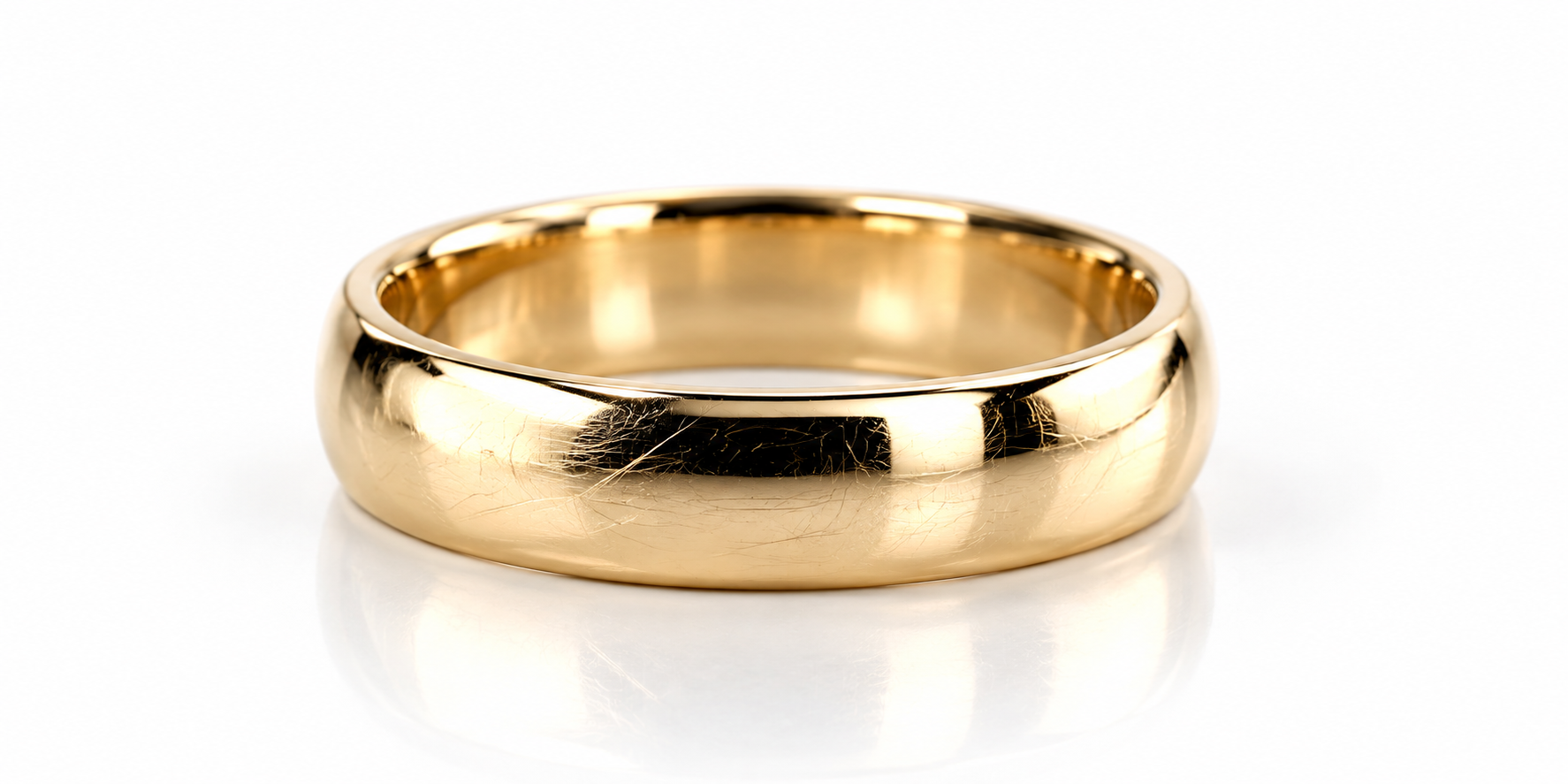 Do wedding bands scratch