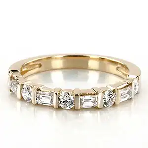 Browse Women's Diamond Rings