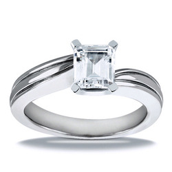 Elegant Solitaire Diamond Engagement Ring thumbnail 23