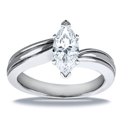 Elegant Solitaire Diamond Engagement Ring thumbnail 21