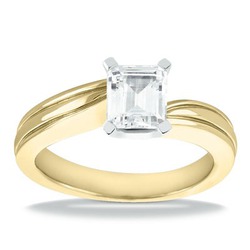 Elegant Solitaire Diamond Engagement Ring thumbnail 12