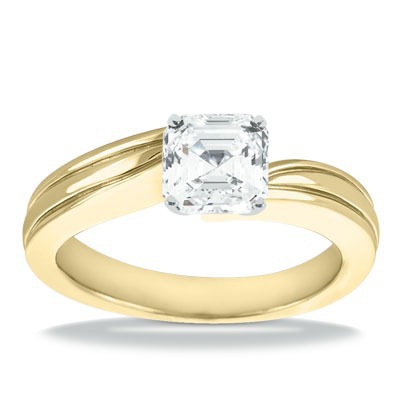 Elegant Solitaire Diamond Engagement Ring 2 thumbnail 4