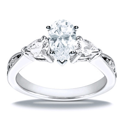 Multi-shape Diamond Engagement Ring (0.80 t.c.w.) thumbnail 17