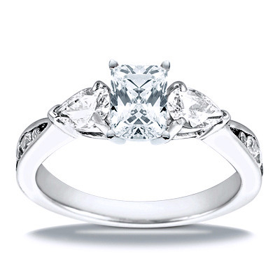 Multi-shape Diamond Engagement Ring (0.80 t.c.w.) thumbnail 15