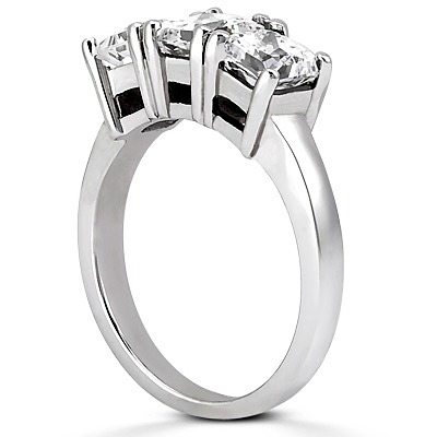 Three Stone Diamond Engagement Ring 1 - view 3