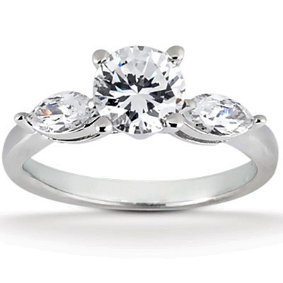 Marquise Cut Prong Set Diamond Engagement Ring (0.50 ct.tw.)