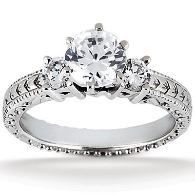 Round Cut Antique Diamond Engagement Ring (0.40 ct. tw.)