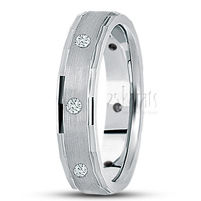 Attractive Diamond Wedding Band 1