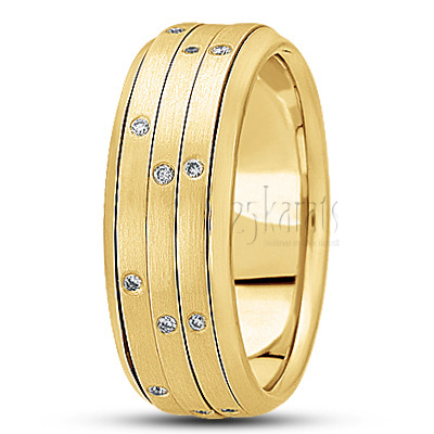 Spinning Center Diamond Wedding Band - view 3