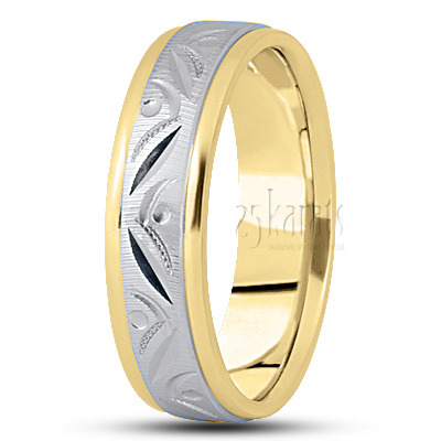 Attractive Carved Design Wedding Band  - view 4