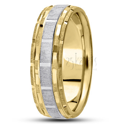 Extravagant Incised Fancy Design Wedding Ring 