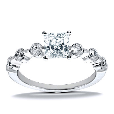 Semi mount Diamond Bridal Ring (0.90 t.c.w.) thumbnail 17