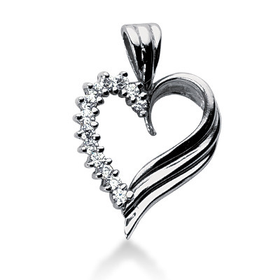 0.39 CT Diamond Heart Shape Pendant