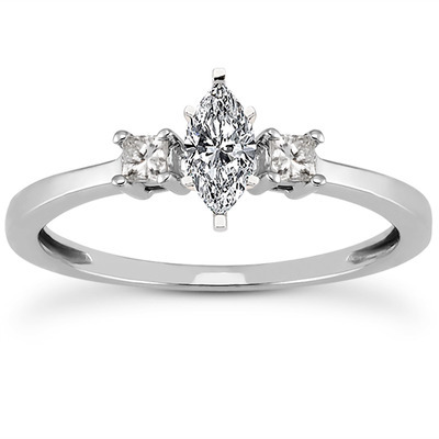 Three Stone Princess Cut Bridal Ring (0.10 t.c.w.) thumbnail 19