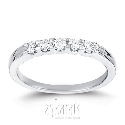 5 Stone U Prong Diamond Band ( 0.25 ct. tw.) - view 1