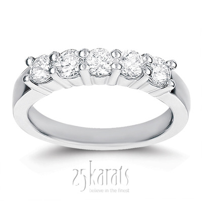 5 Stone Low Set Shared Closed Basket Diamond Band (0.75 ct. tw.)