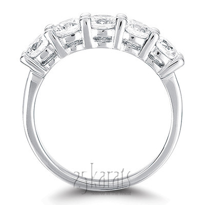5 Stone Classic Basket shared Prong Diamond Anniversary Ring (1.50 ct. tw.) thumbnail 3