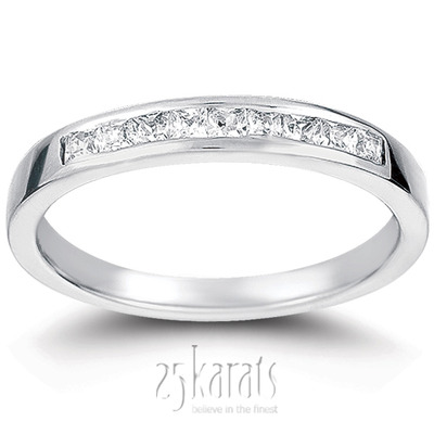 0.27 ct. t.w. Diamond Wedding Band