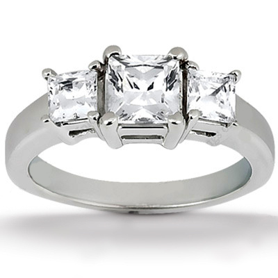 Shared Prong 3-Stone Diamond Engagement Ring (6X6mm)