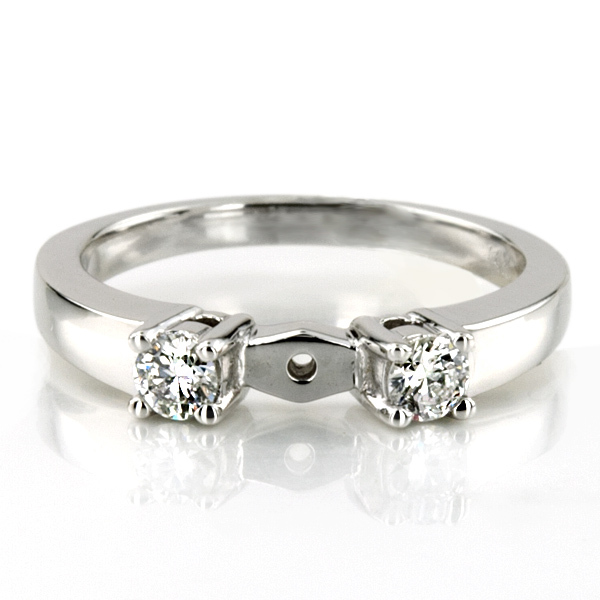 18K white gold Three Stone Prong Set Diamond Engagement Ring (0.20 ct. tw.) - alternate view 4