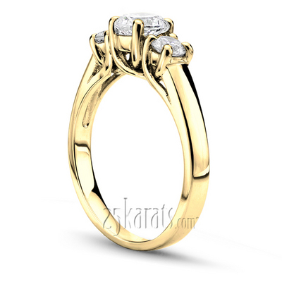 Round Cut Three Stone Diamond Engagement Ring (0.50 ct. tw.) thumbnail 4