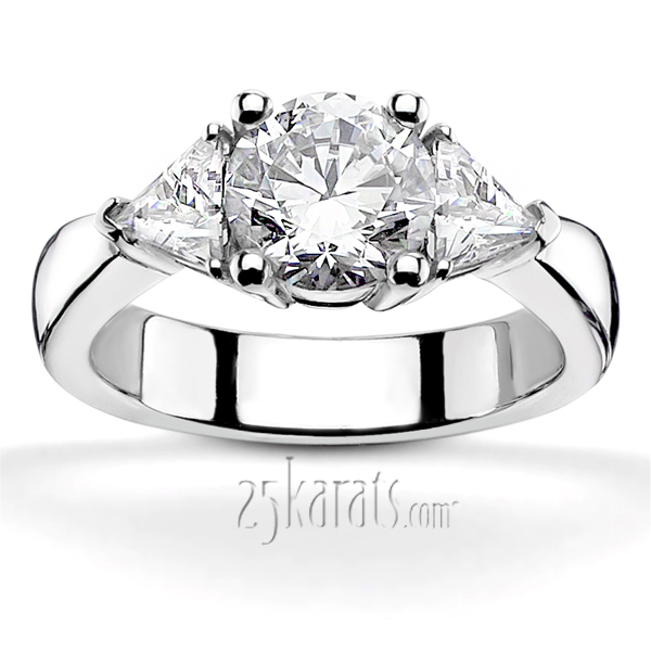 Trillion Cut Diamond Engagement Ring (0.80 ct.tw.)