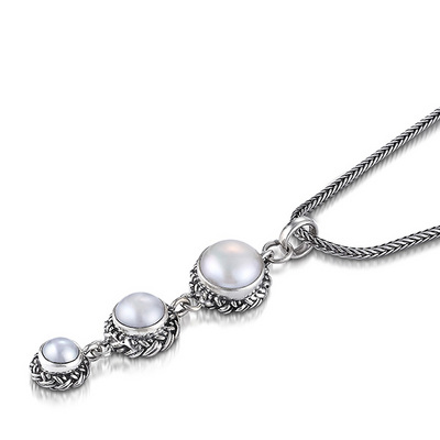 Sterling silver and white mother of pearl necklace/pendant thumbnail 2