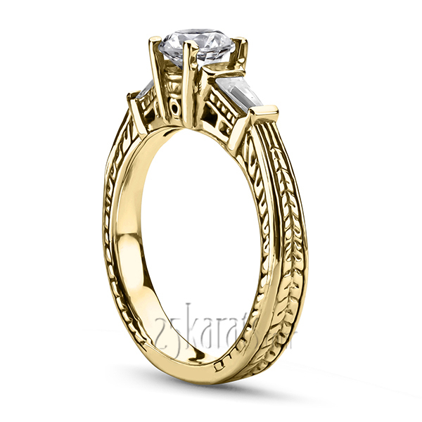 18K white gold Antique Multi-Shaped Diamond Engagement Ring (0.16 ct. tw.) - alternate view 3