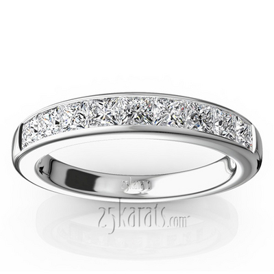Elegant 9 Stone Princes Cut Diamond Anniversary Band (1.00ct. tw.) thumbnail 1