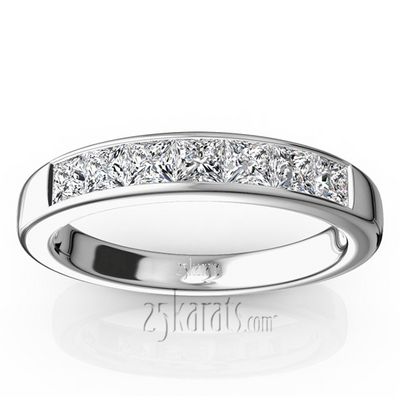 Newly Designed 7 Stone Princess Cut Diamond Anniversary Band  (1 ct. tw.) thumbnail 1