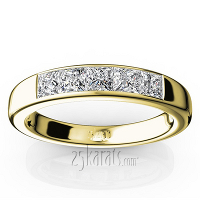 Classic 5 Stone Princes Cut Diamond Anniversary Band (3/4 ct. tw.) thumbnail 4