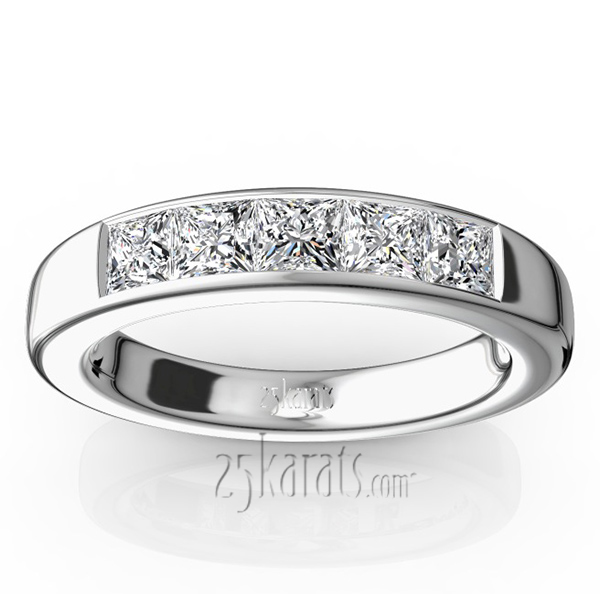 Classic 5 Stone Princes Cut Diamond Anniversary Band (1.00 ct. t.w.)