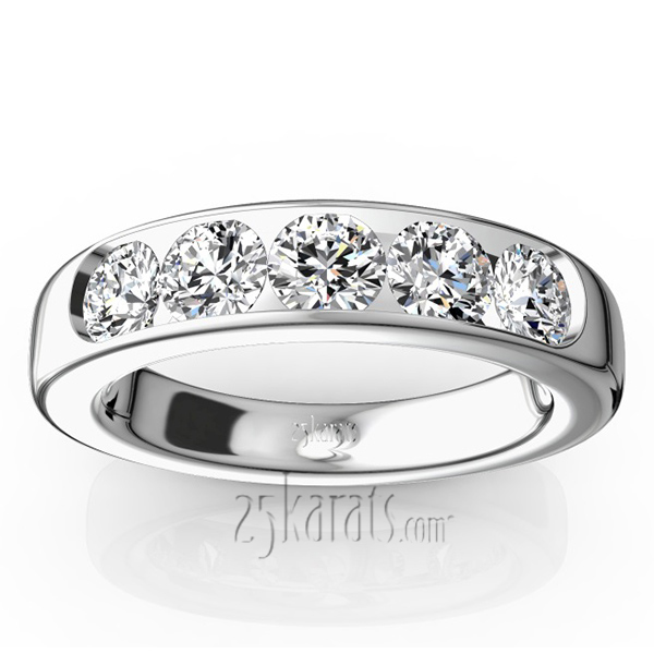 Brilliant Round 5 Stone Channel Set Woman Diamond Ring (1 1/4 ct. tw)