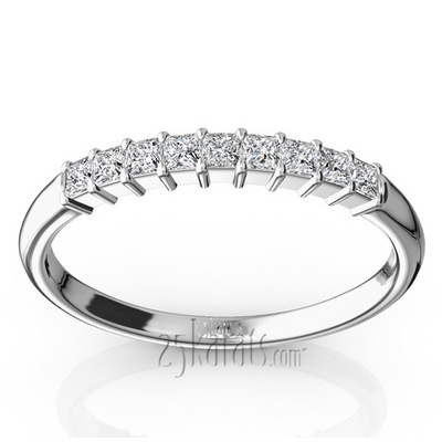 Closed Basket Setting 9-Stone Princess Cut Anniversary Ring (1/4 ct. tw.)