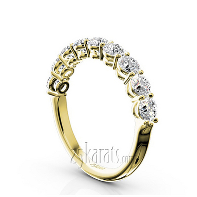 Round Brilliant Basket Setting 9 Stone Women Anniversary Ring (1 1/4 ct. tw.) thumbnail 5