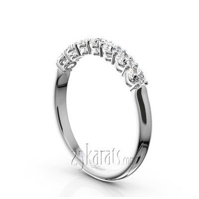 Classic 7 Round Brilliant Diamond Woman Anniversary Band (1/2 ct. tw.) thumbnail 2