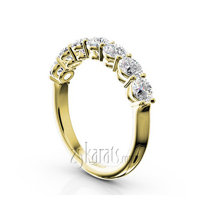 Classic 7 Round Brilliant Diamond Woman Anniversary Band (1 1/4 ct. tw.) thumbnail 5