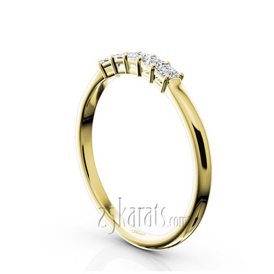 Traditional Basket Setting Princess Cut Woman Diamond Ring (1/5 ct. tw.) thumbnail 5