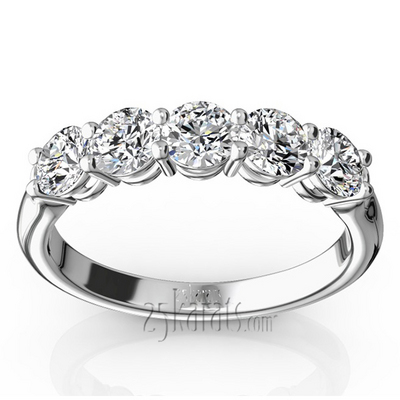 Shared Prong Classic Five Stone Anniversary Ring (1 ct. tw.) thumbnail 1