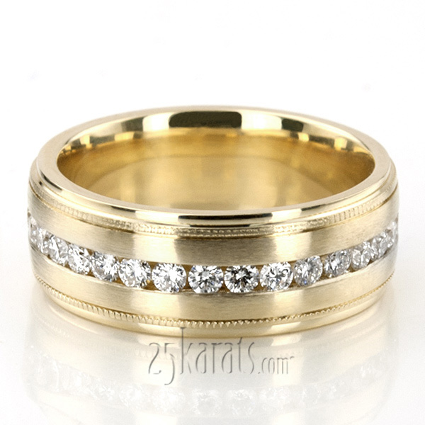 Bestseller Channel-set Diamond Wedding Band