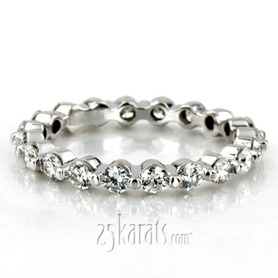 Single Shared Prong Round Cut Diamond Eternity Wedding Band (1.47 ct. tw.) thumbnail 5