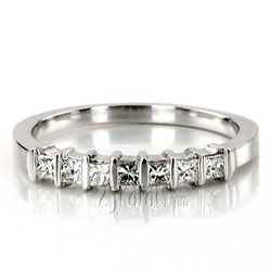 7 Stone Contemporary Bar Set Princess Cut Diamond Band (0.35 ct. t.w)