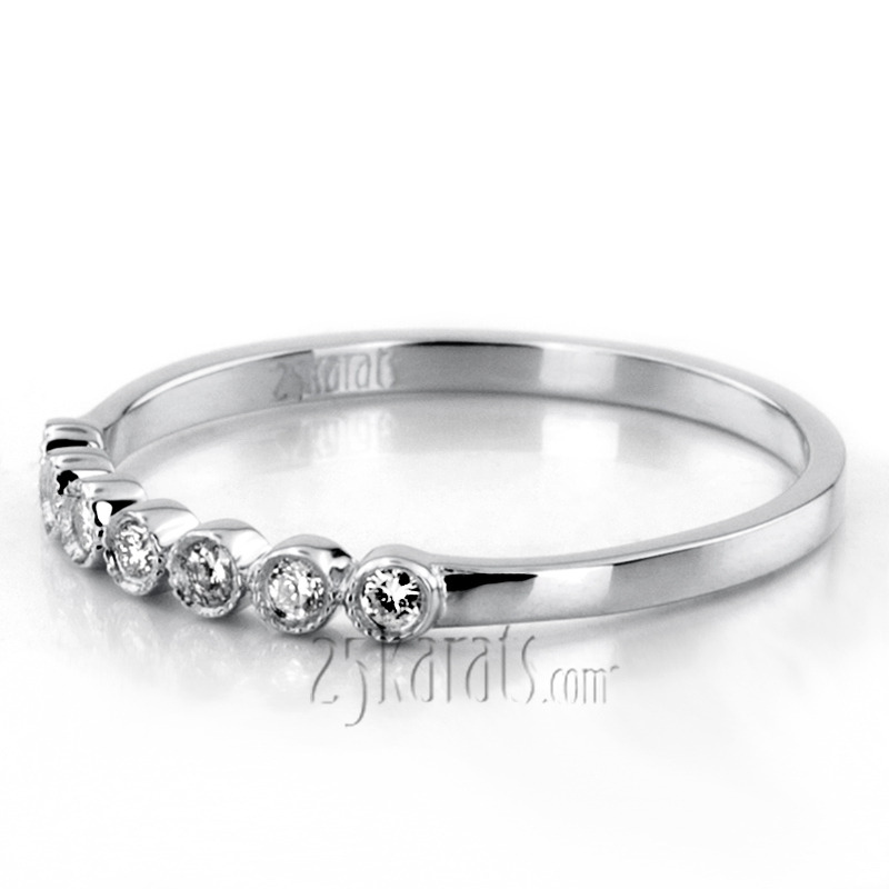 14K white gold Timeless Seven Stone Diamond Wedding Ring (1/8 ct. tw.) - alternate view 4
