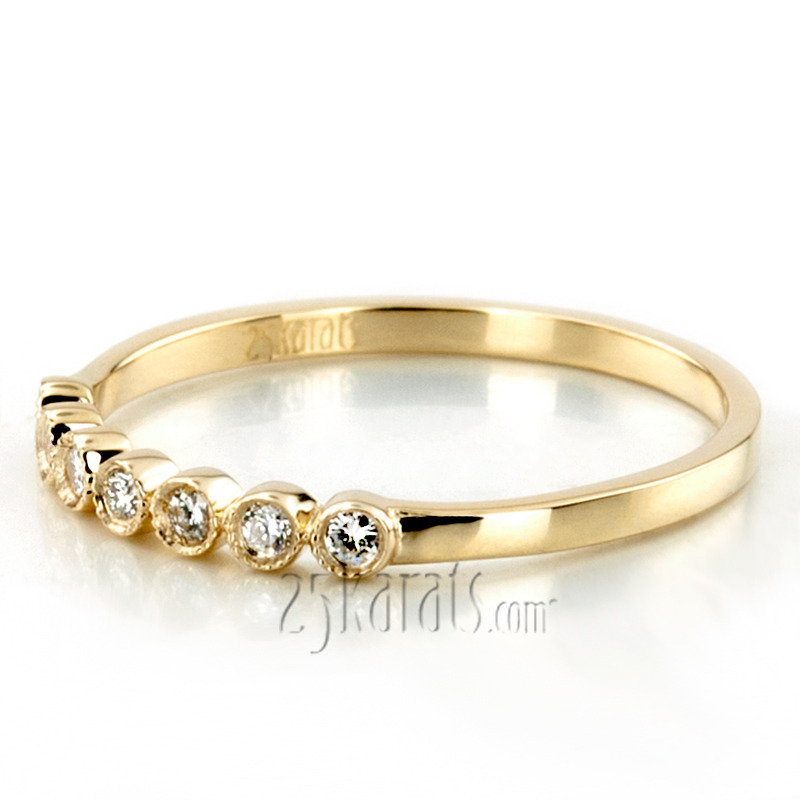 14K white gold Timeless Seven Stone Diamond Wedding Ring (1/8 ct. tw.) - alternate view 5