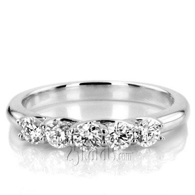 Low Set Trellis Setting 5-Stone Round Shank Anniversary Ring (1/2 ct. tw.) thumbnail 7