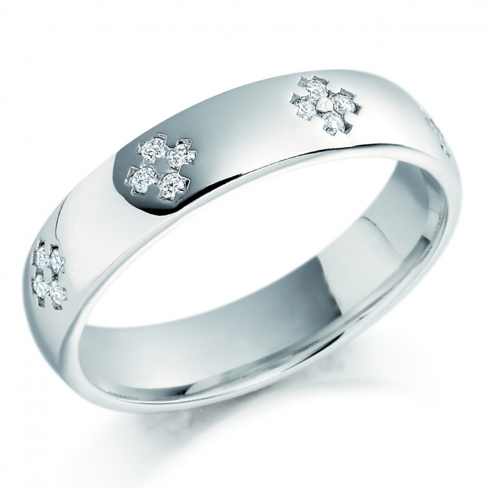 Flower Set Diamond Wedding Band - main view