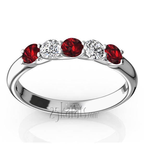 Trellis Setting 5-Stone Garnet & Diamond Anniversary Band