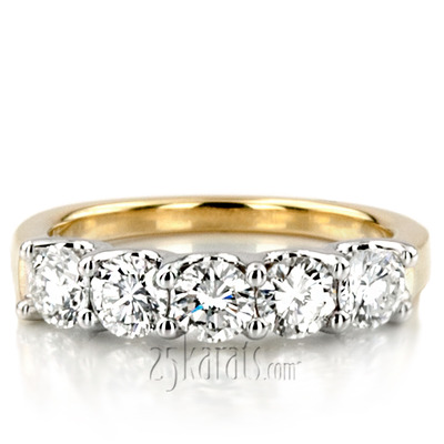 New Classic 5-Stone U-Prong Woman Anniversary Band (1 ct. tw.) thumbnail 7